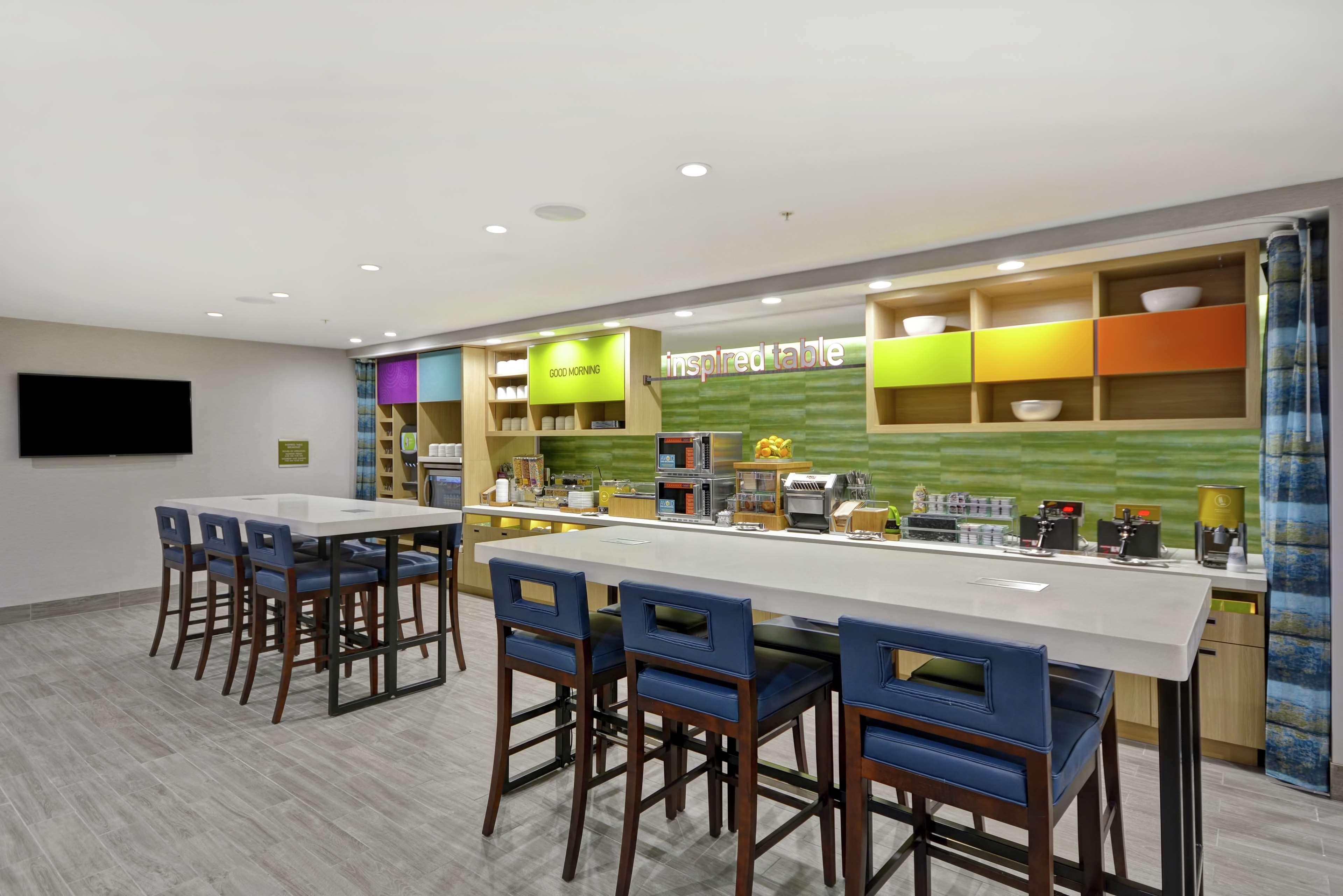 Home2 Suites By Hilton Grand Rapids North Walker Eksteriør billede