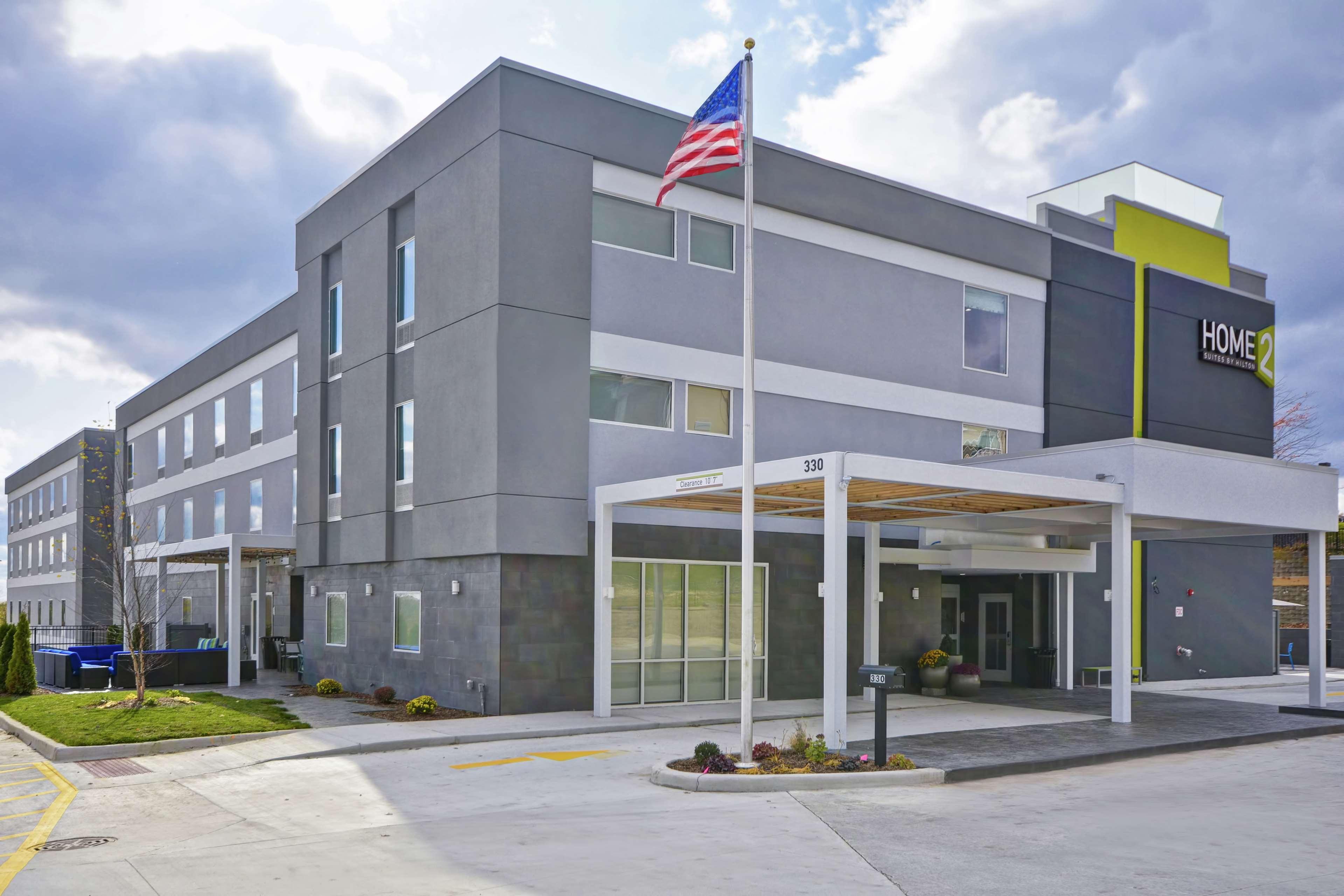Home2 Suites By Hilton Grand Rapids North Walker Eksteriør billede