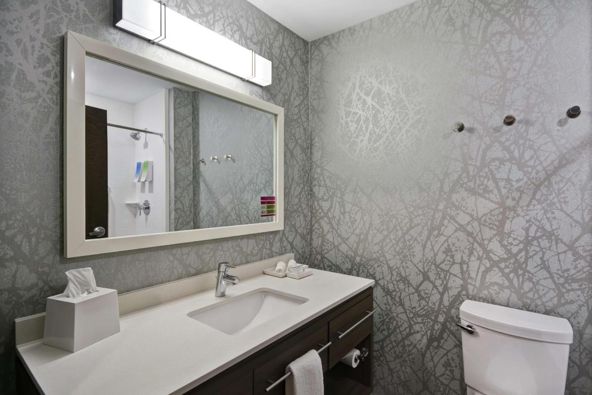 Home2 Suites By Hilton Grand Rapids North Walker Eksteriør billede